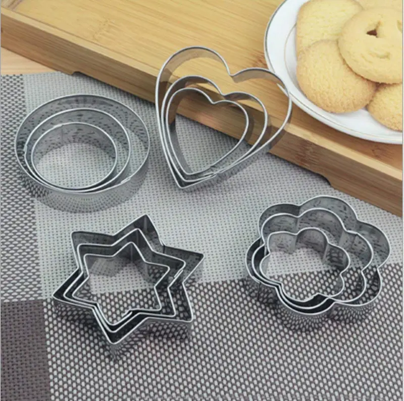 12-Piece Stainless Steel Cookie Cutter Set – Assorted Shapes 1