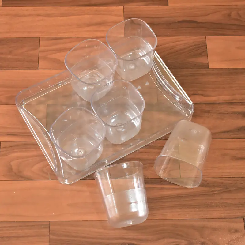 6-Piece Clear Plastic Drinking Glass Set With Stackable Tray 1