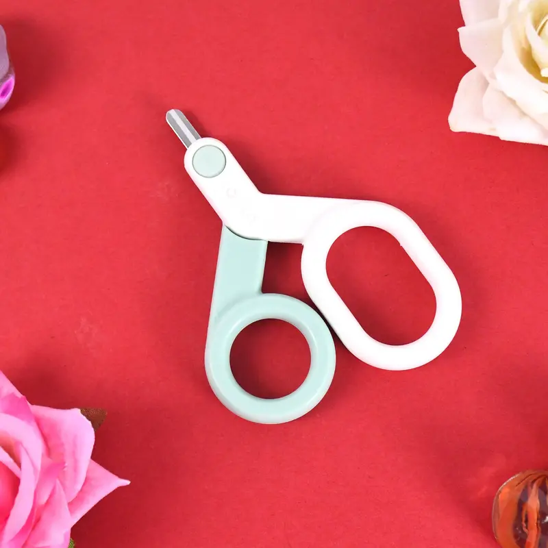 Baby Nail Clipper Set With Safety Scissors And Rounded Tips 1