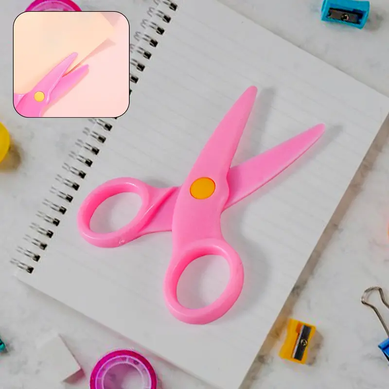Child-Friendly Safety Scissors – Soft-Grip Plastic Craft Scissors For Toddlers & Preschoolers 1