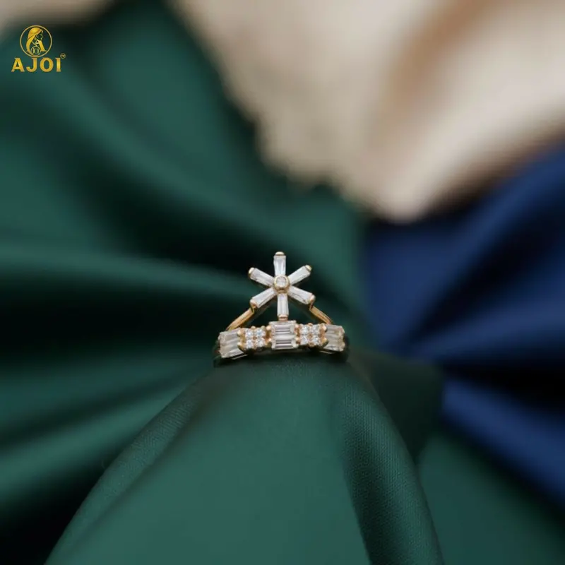 Crown And Floral Crystal Ring In Gold Plating For Women 1