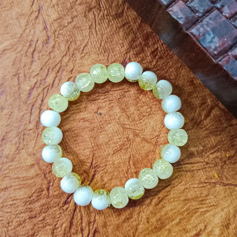 Crystal Crackle Glass Bead Stretch Bracelet – Shimmering Everyday Accessory 1