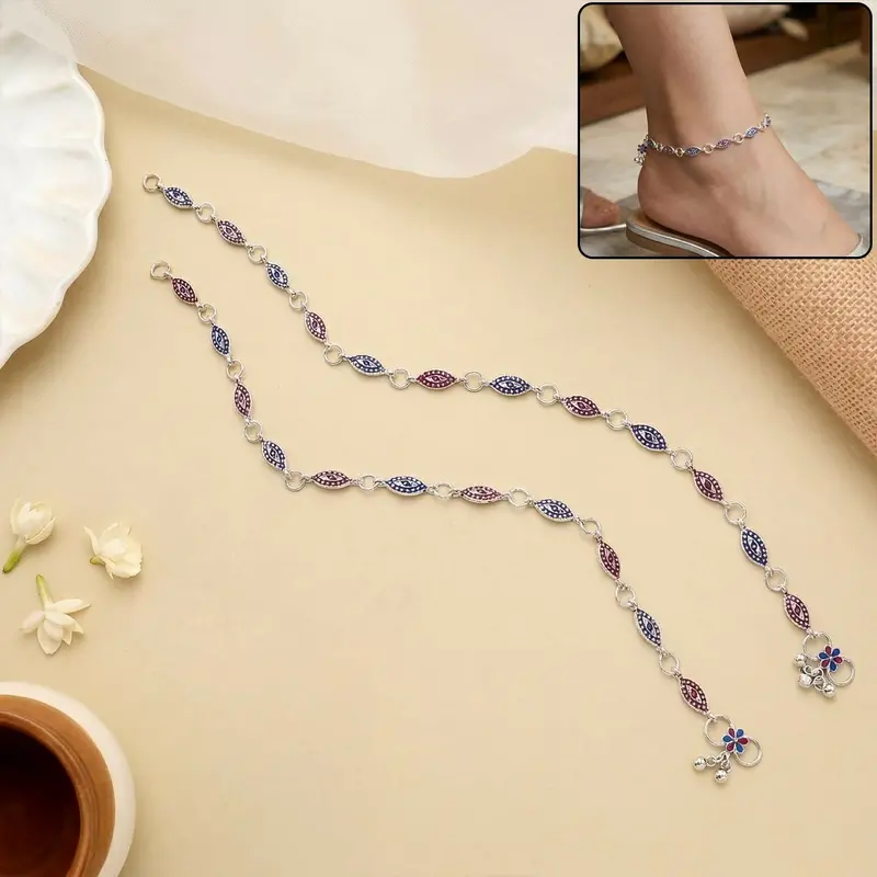 Dual-Tone Leaf Link Anklet With Floral Charm – Stylish Adjustable Payal For Women 1