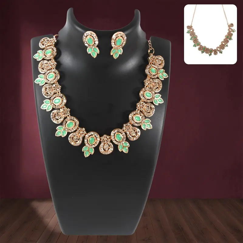 Emerald And White Diamond Pendant Set 1