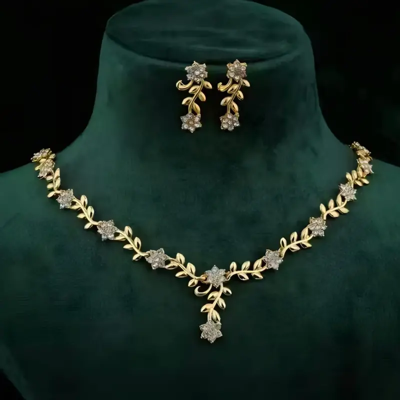 Everlasting Bloom Diamond V-Necklace – Timeless Minimalist Design 1