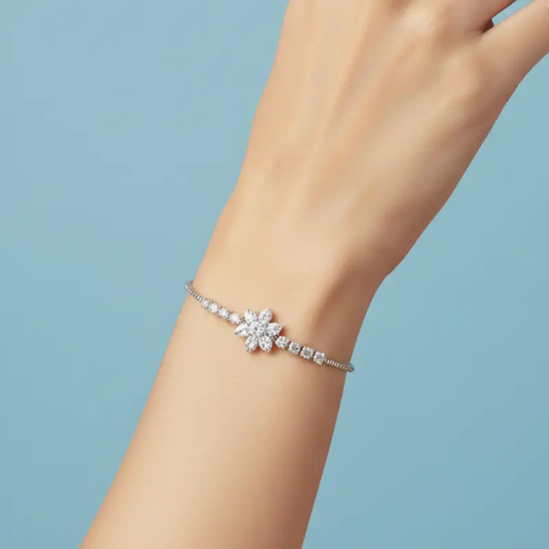 Floral-Motif Ad Crystal Bracelet – Sparkling Statement Piece 1