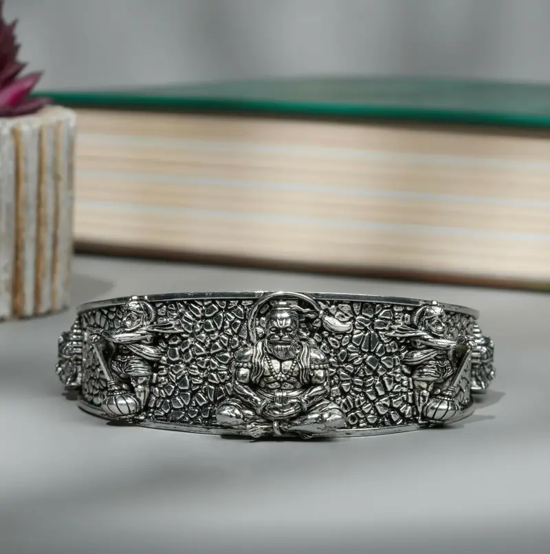 Hanumanji Rakshak Kada – Protective Metal Bracelet For Spiritual Wellness 1