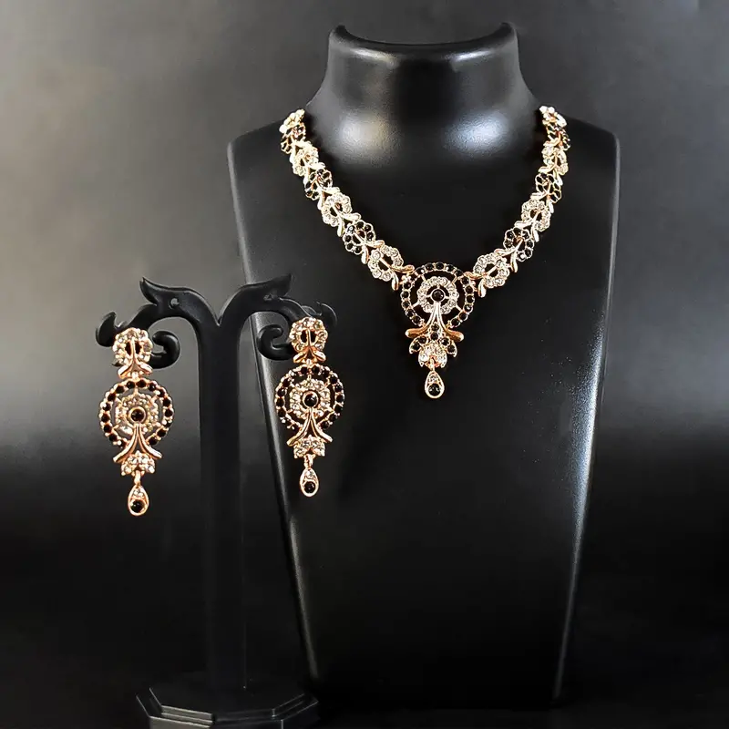 Harmonized Necklace And Earring Matching Set 1
