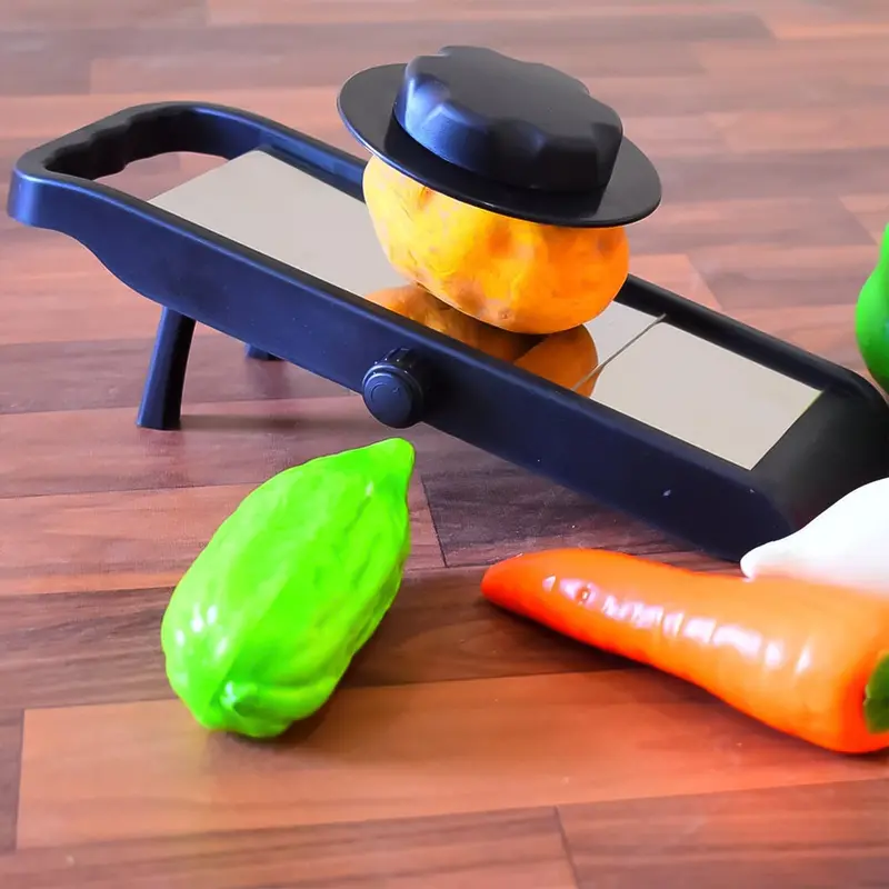 Heavy-Duty Multipurpose Slicer And Grater For Potatoes, Onions, And More 1