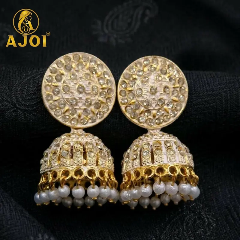 Kundan-Style Gold-Plated Jhumka – Pearl Drop Design With Regal Detailing 1