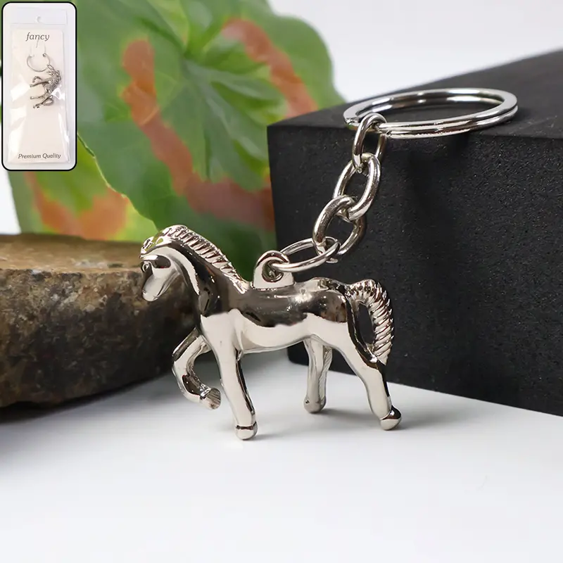 Metallic Horse-Shaped Keychain – Elegant Animal-Inspired Accent 1