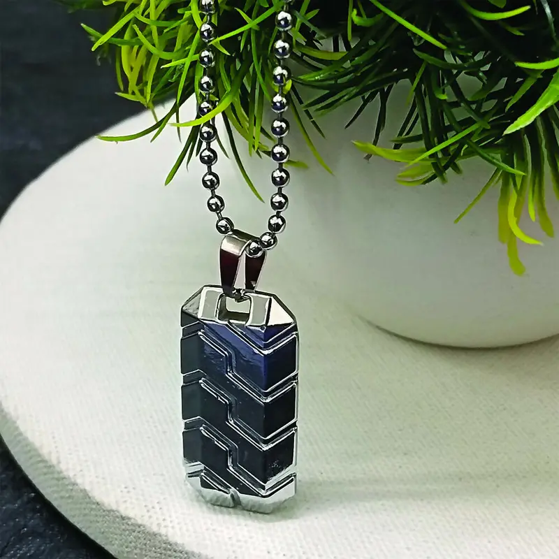 Minimal Geometric Pendant Necklace Set – Modern Men’S Design 1
