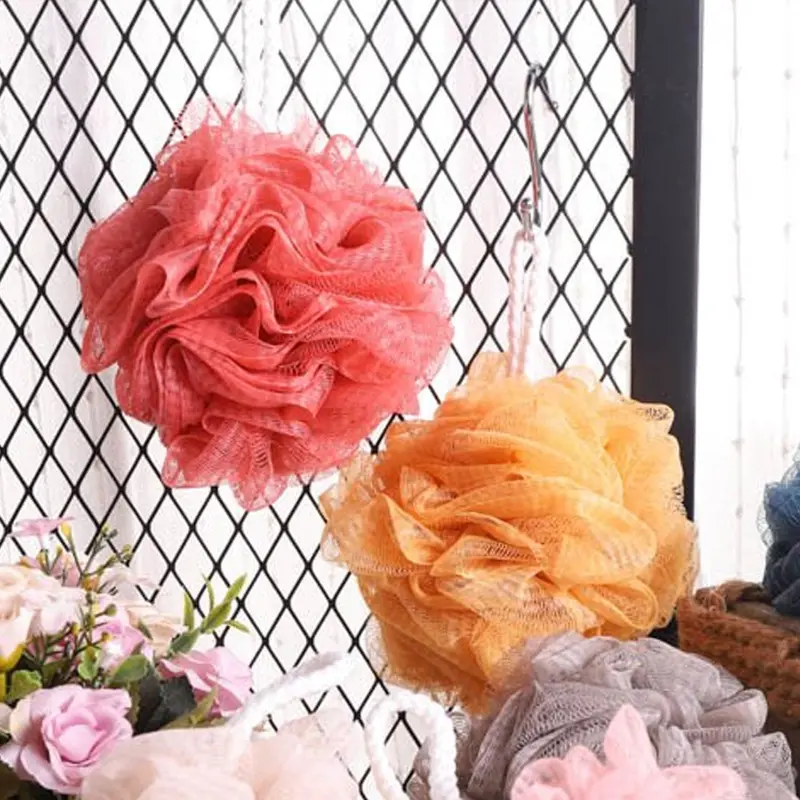 Round Natural Loofah Sponge With Back Scrubber – Exfoliating Bath Tool For All Genders 1