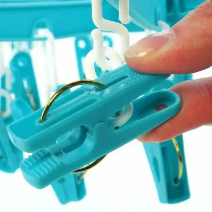 Round Plastic Clothes Drying Rack With 24 Heavy-Duty Clips (Multi-Color) 1