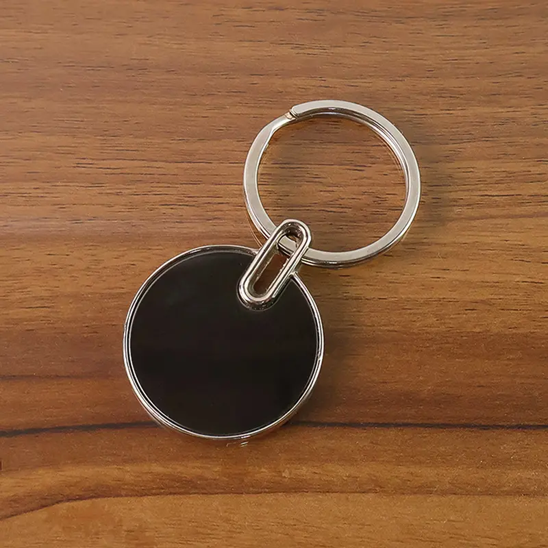 Sleek Black Round Metal Keychain – Modern Minimalist Style (1 Piece) 1