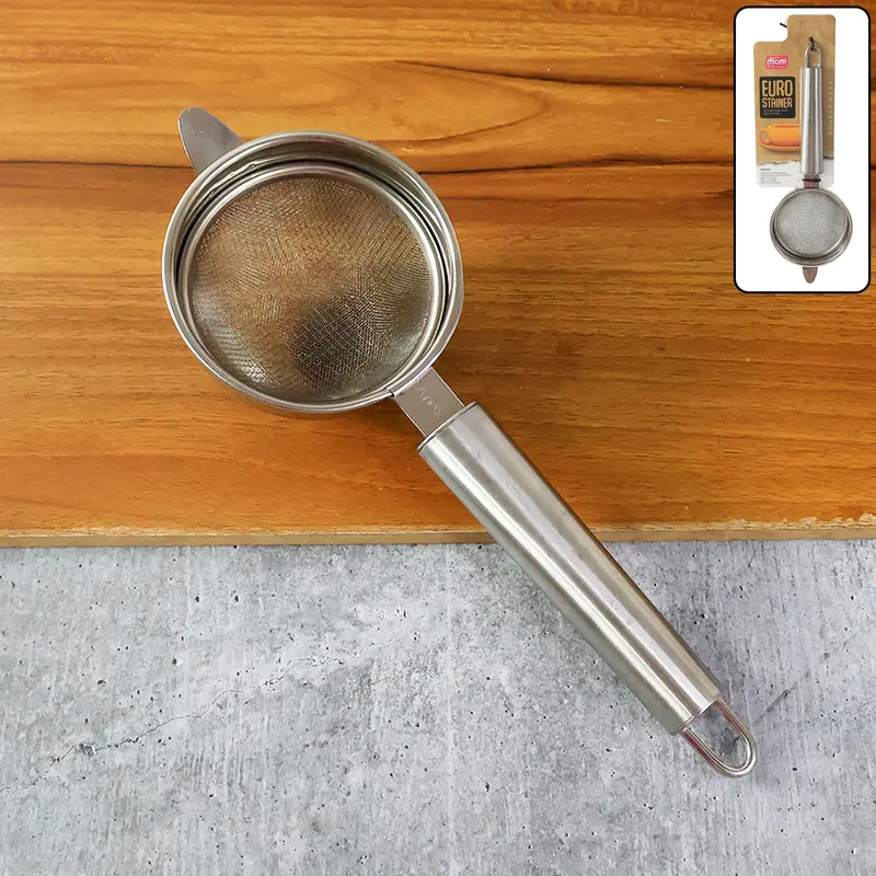 Supermom Medium-Sized Euro-Style Stainless Steel Mesh Strainer 1