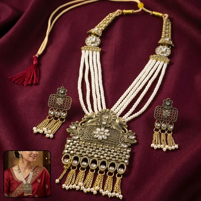Vintage-Style Pearl Choker With Antique Gold Pendant Ensemble 1