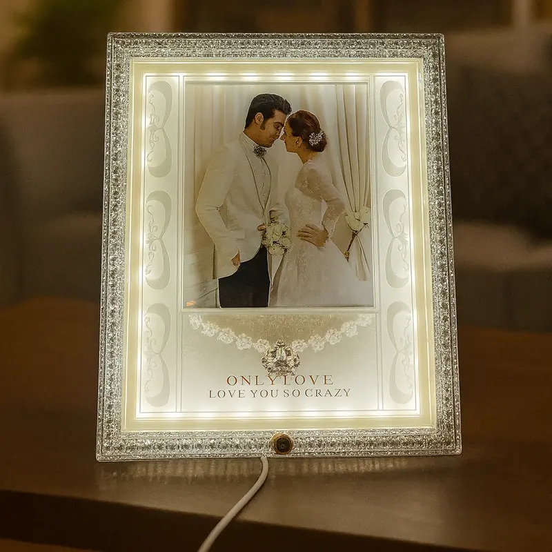 White Square Led Wedding Photo Frame – 4X6 Inch Crystal-Embellished Illuminated Display For Couples 1