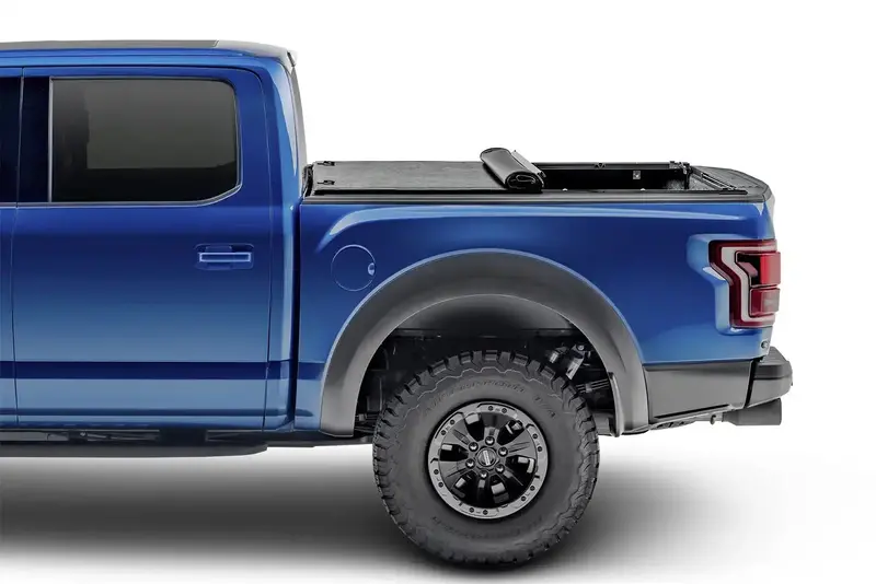 Extang Revolution 54703 Soft Tonneau Cover – Black Vinyl For 2021 Ford F-150 (6'7" Bed) 1